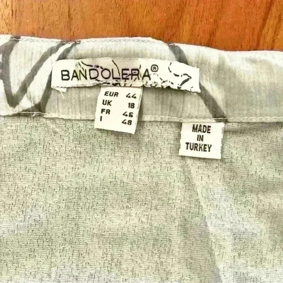 BANDOLERA Boho  Floral Pastel Green Pattern Cottagecore High Waisted Midi Skirt. - Picture 6 of 11